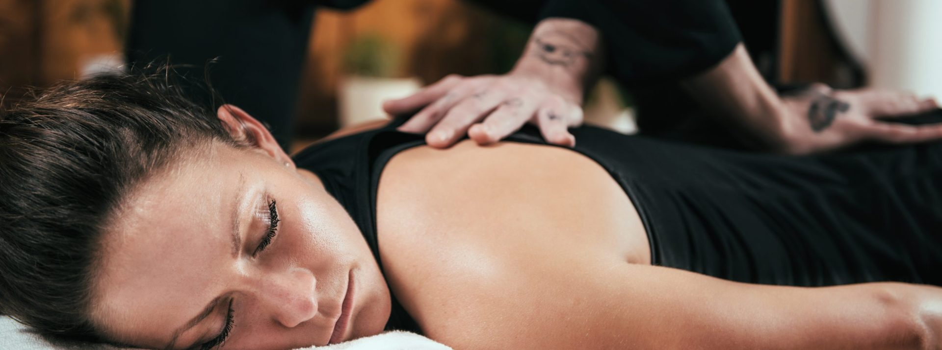We are a unique
physical therapy clinic